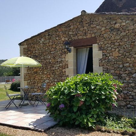 Chambres D'Hotes La Joubertie Salon Екстериор снимка